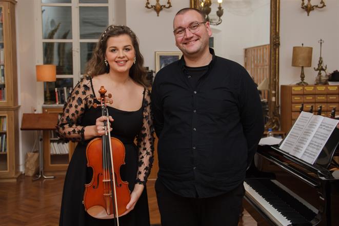 Deljkić i Konjević po prvi put održali zajednički koncert u Saloči od zrcala