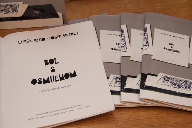 Lukša Peko i Josip Škerlj predstavili grafičko-pjesničku mapu "Bol s osmijehom"