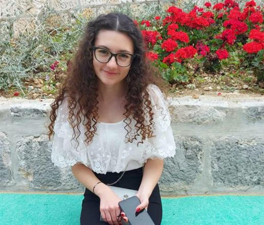 Pobjednica Amora: Antonija Bračun - "Slagat ću"