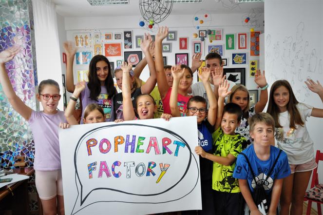 “Tvornica čudesa”  - izložba polaznika Ljetne škole crtanja i slikanja PopHeart Factory