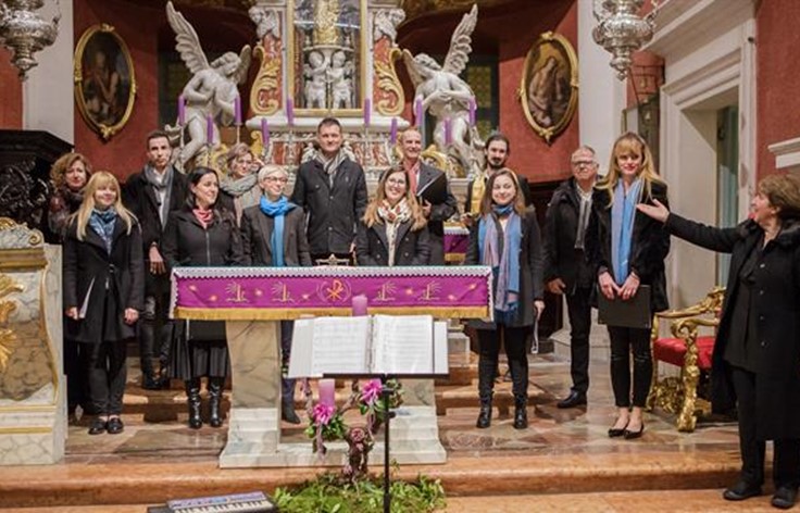 Koncert u adventu: zbor Blasius s gostima u Saloči od zrcala