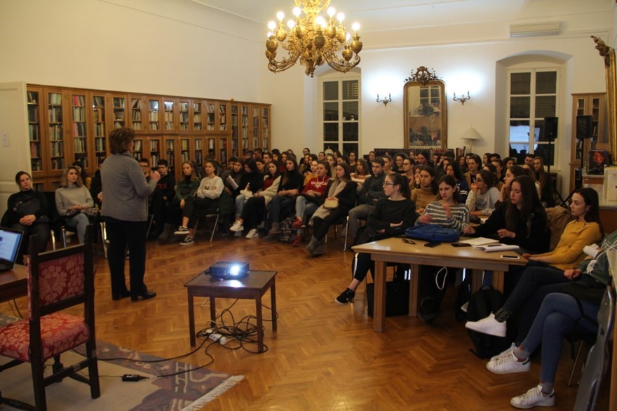 Jesenski ciklus priprema za maturu iz Hrvatskoga jezika