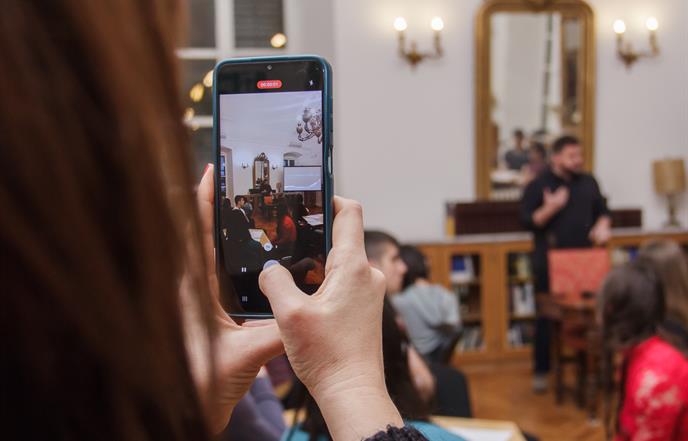 Kristian Novak održao radionicu pisanja sa srednjoškolcima