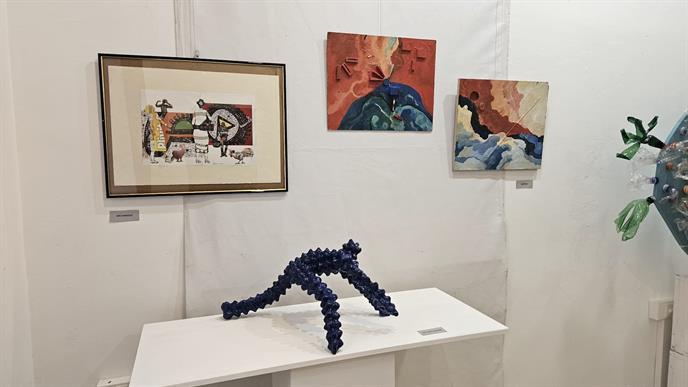 U prizemlju Narodne knjižnice otvorena izložba „Preobrazba materije“