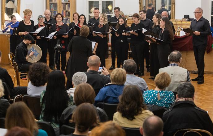 Blasius – „Zbor od sentimenta“ – rođendanskim koncertom dotaknuo i oduševio publiku