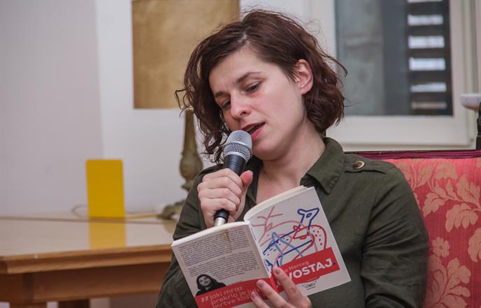 Kroz projekt Biblioterapije održan susret pjesnikinje Monike Herceg i dubrovačkih srednjoškolaca