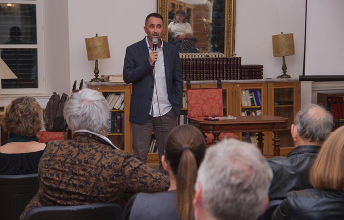 Vedran Mezei pripovijedao o pričama iz života staroga Dubrovnika