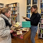 Sretno i berićetno s knjigom na dar!