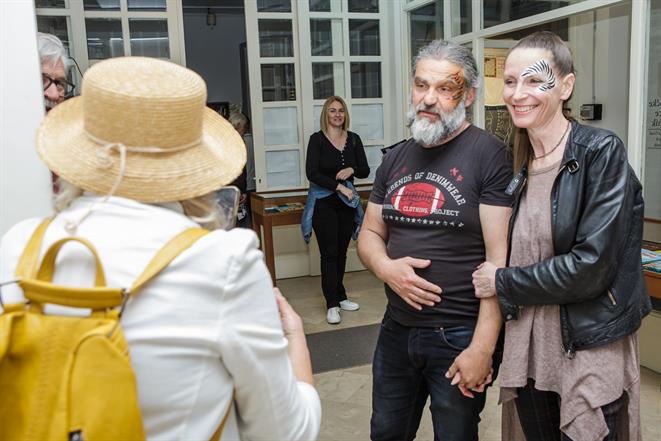 Otvorena izložba "Jednakiji od drugih" inspirirana "Životinjskom farmom"