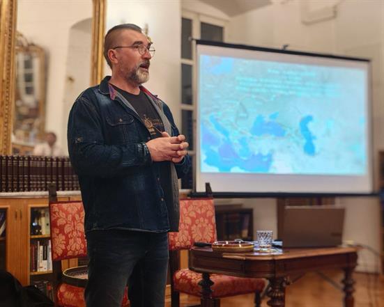 Hrvoje Rupčić oduševio publiku pričom o putovanju kroz središnju Aziju