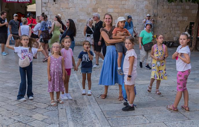 Održana vođena tura "Čudesni Dubrovnik" s Marinkom Pilić