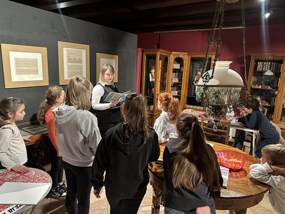 "Blackout" poezija oduševila djecu u Noći muzeja