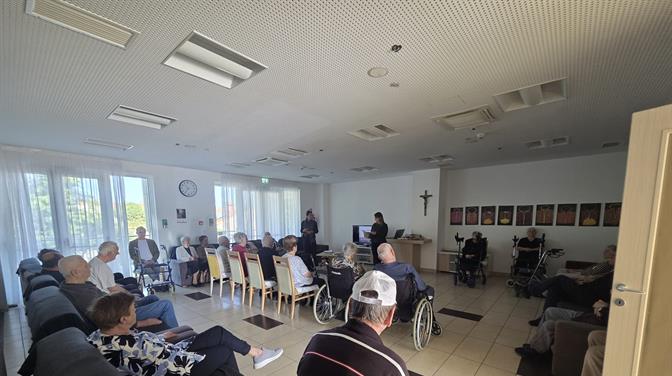 "Ratko Zvrko – između svjetla i sjene": književni susret u Domu za starije i nemoćne na Grudi 📚✨