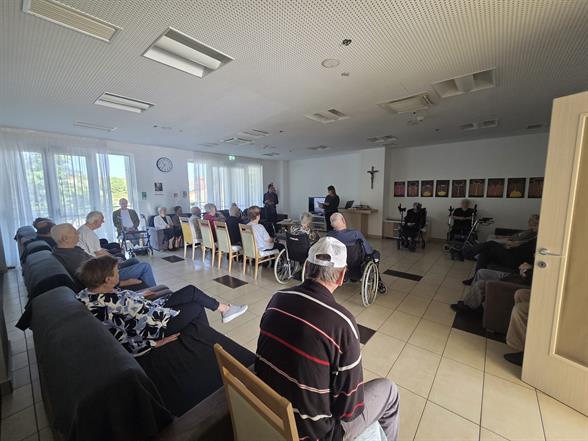 "Ratko Zvrko – između svjetla i sjene": književni susret u Domu za starije i nemoćne na Grudi 📚✨